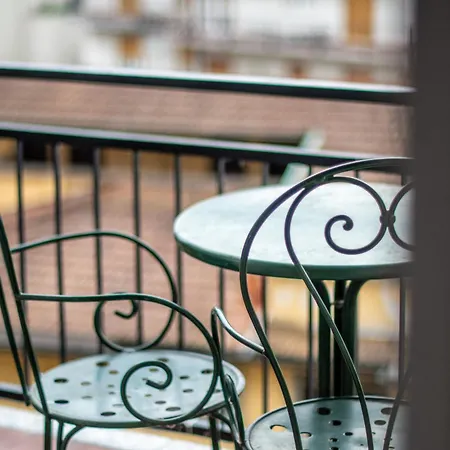 Tutte Le Comodita Sul Appartement